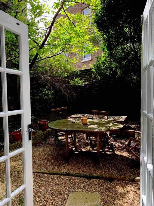 Apartament Beautiful 2 Bed/ 2 Bath Notting Hill Garden Flat Londyn Zewnętrze zdjęcie