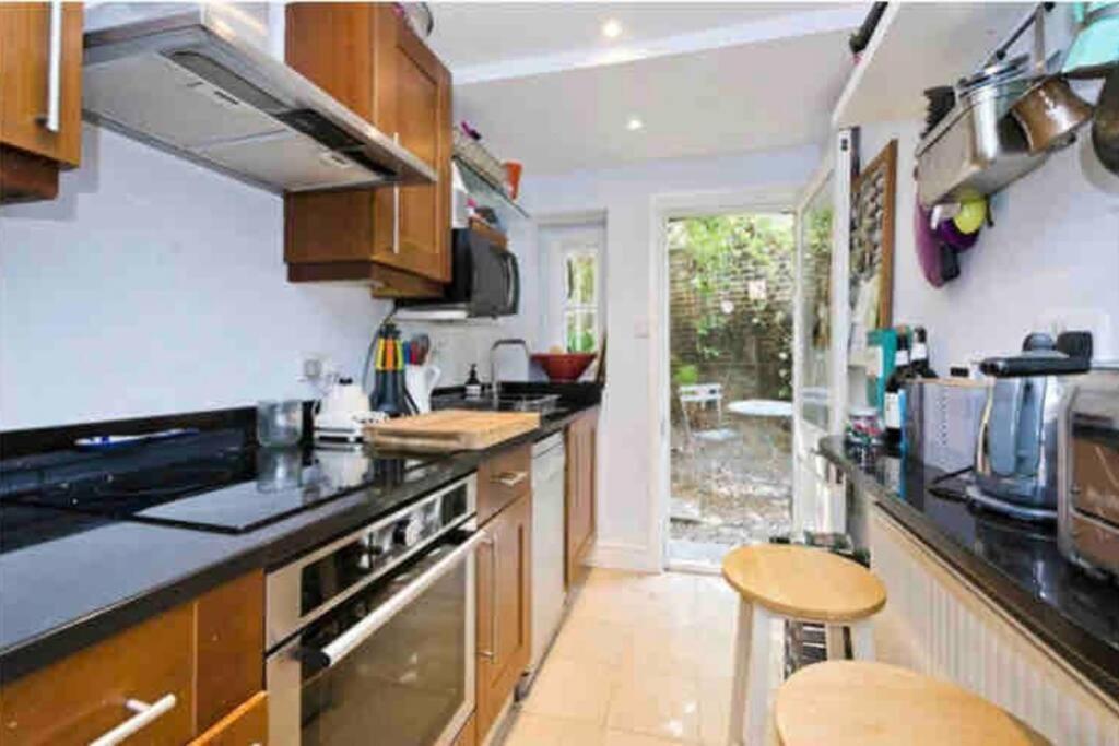Apartament Beautiful 2 Bed/ 2 Bath Notting Hill Garden Flat Londyn Zewnętrze zdjęcie